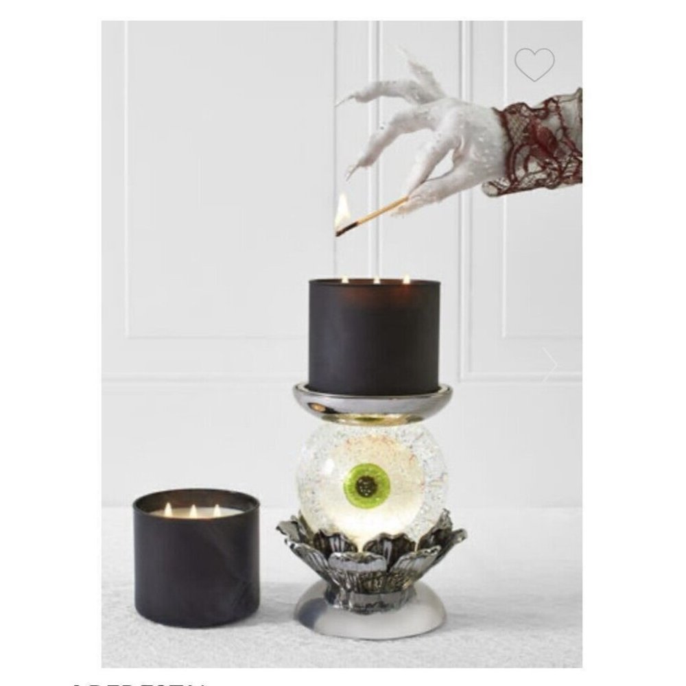 Bath and Body Works Halloween 2022 Eyeball Water Globe Pedestal Candle Holder